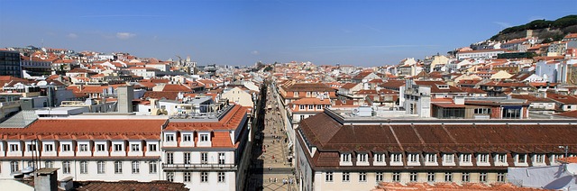 Supermarkets In Lisbon City Centre