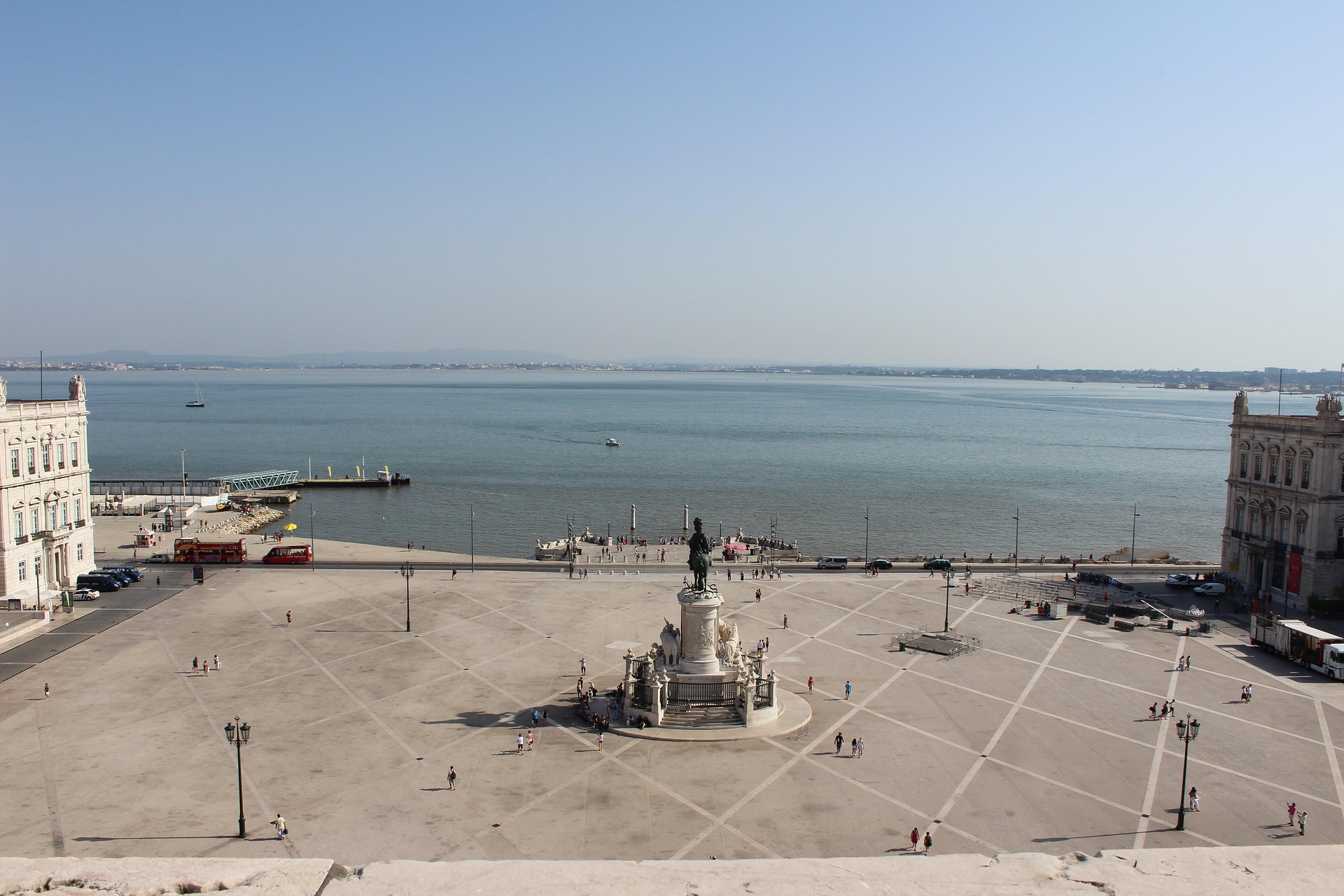 12 Reasons Why Some People Don’t Like Lisbon