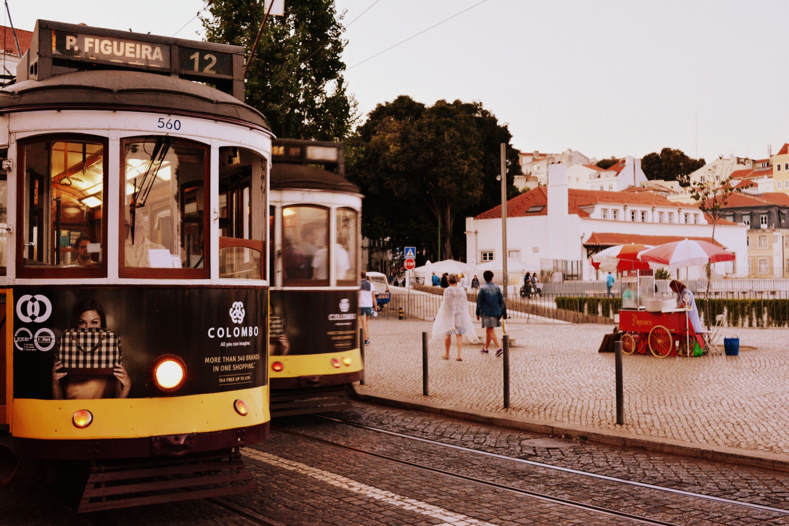 How to Experience Lisbon Like a Local (The Ultimate Insider Guide)