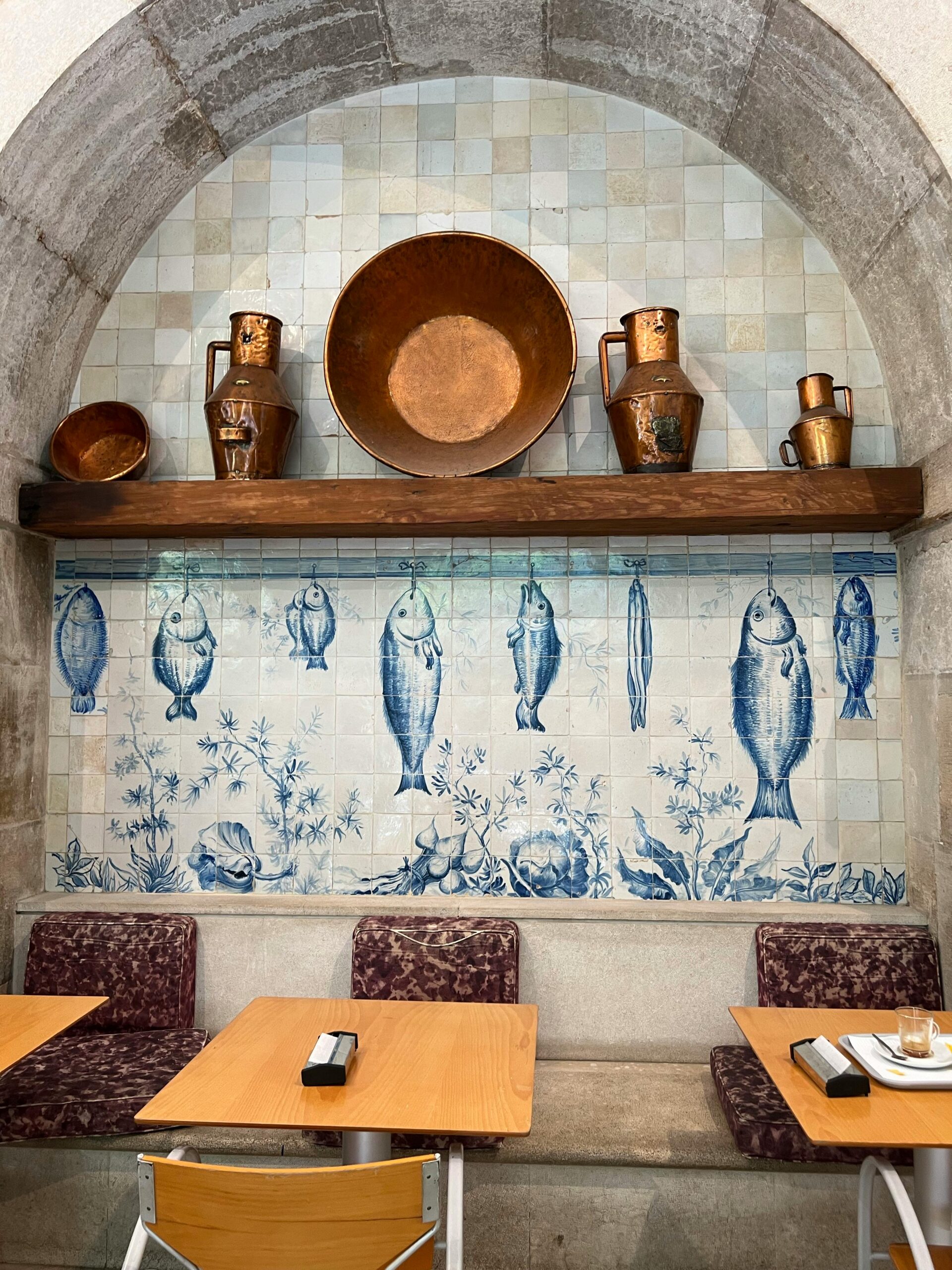 Lisbon’s Bacalhau Delights: Must-Try Restaurants, Dishes & Insider Tips