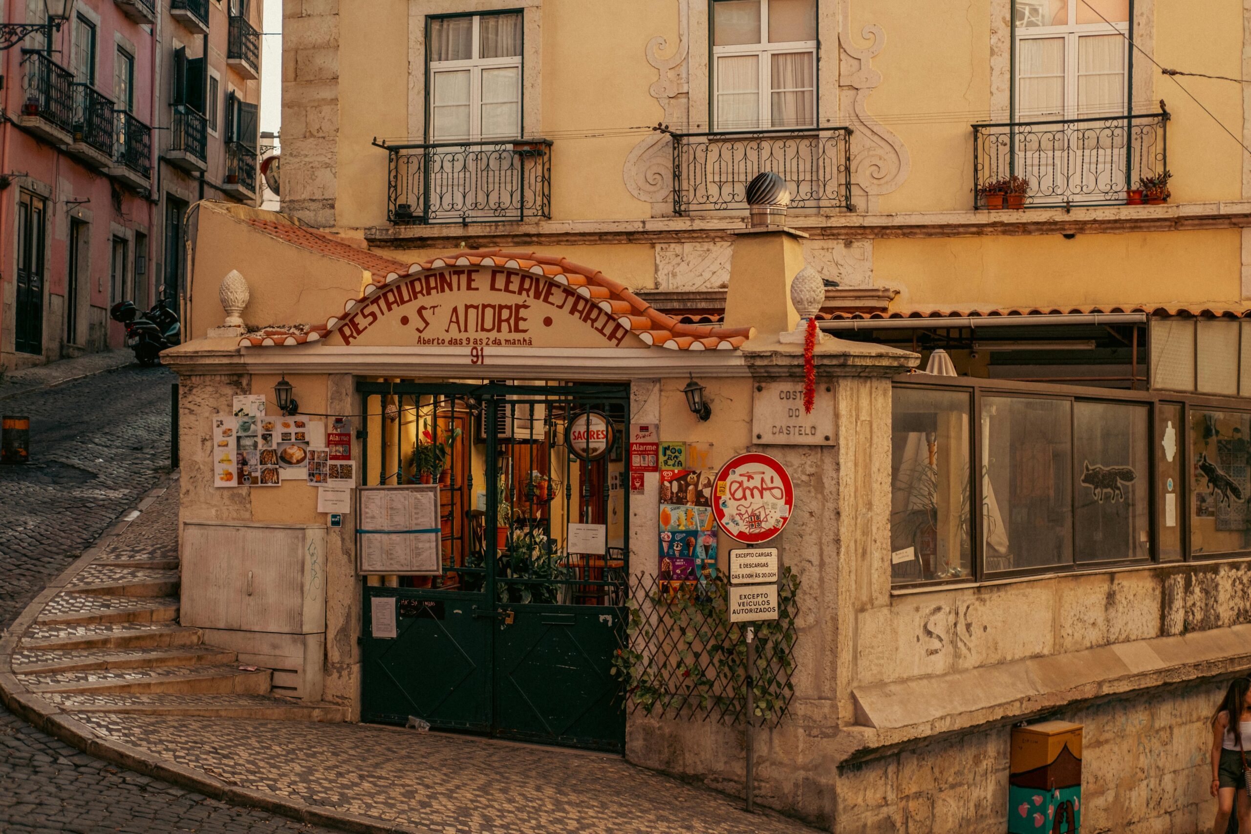 10 Best Non-Touristy Restaurants in Lisbon for Authentic Portuguese Food