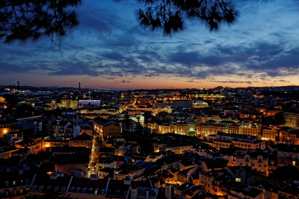 Lisbon Nightlife: The Top 5 Bars and Clubs to Experience