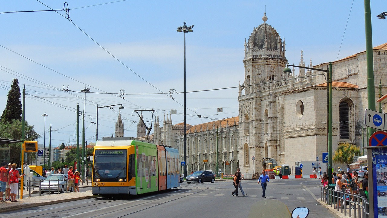 A Perfect Day in Lisbon: The 10 Best Things to Do in 24 Hours