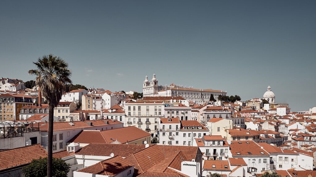 15 Must-Visit Spots in Lisbon for an Unforgettable Experience