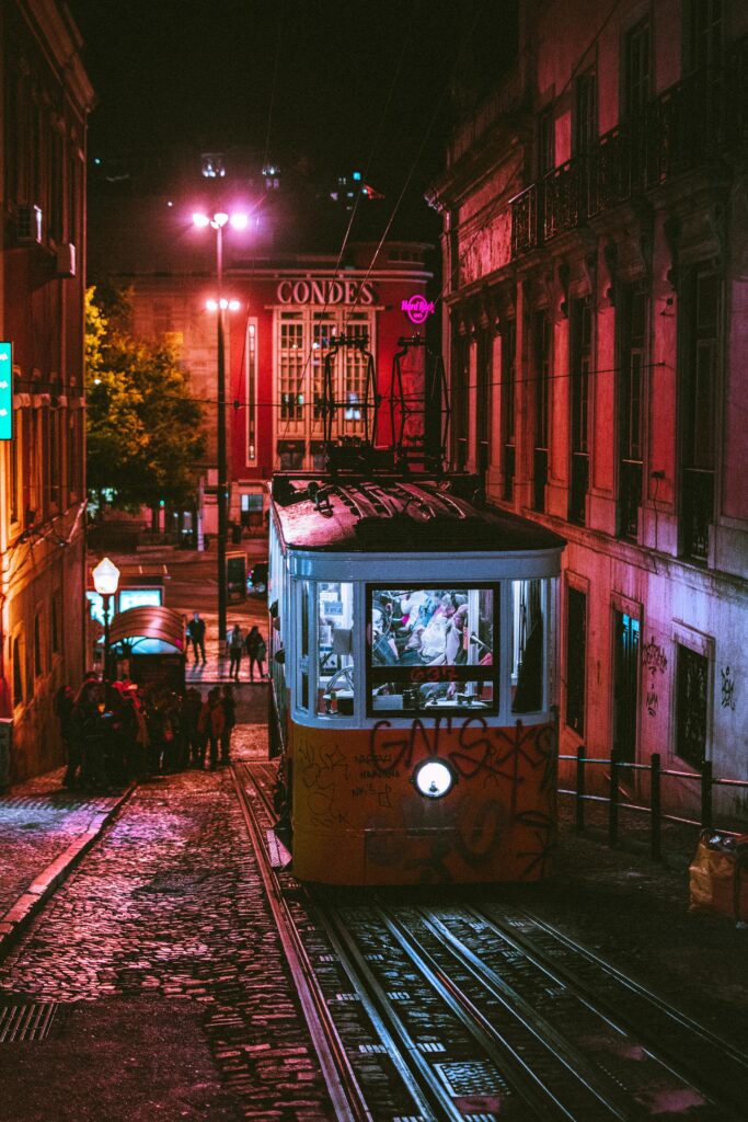 Discovering Lisbon: A Guide to the City of Seven Hills