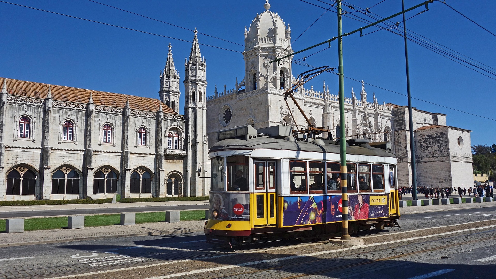 10 Famous Movies Filmed in Lisbon or Featuring the City, 12 Unforgettable Cultural Experiences in Lisbon, Living in Lisbon with Children: The Ultimate Family Guide