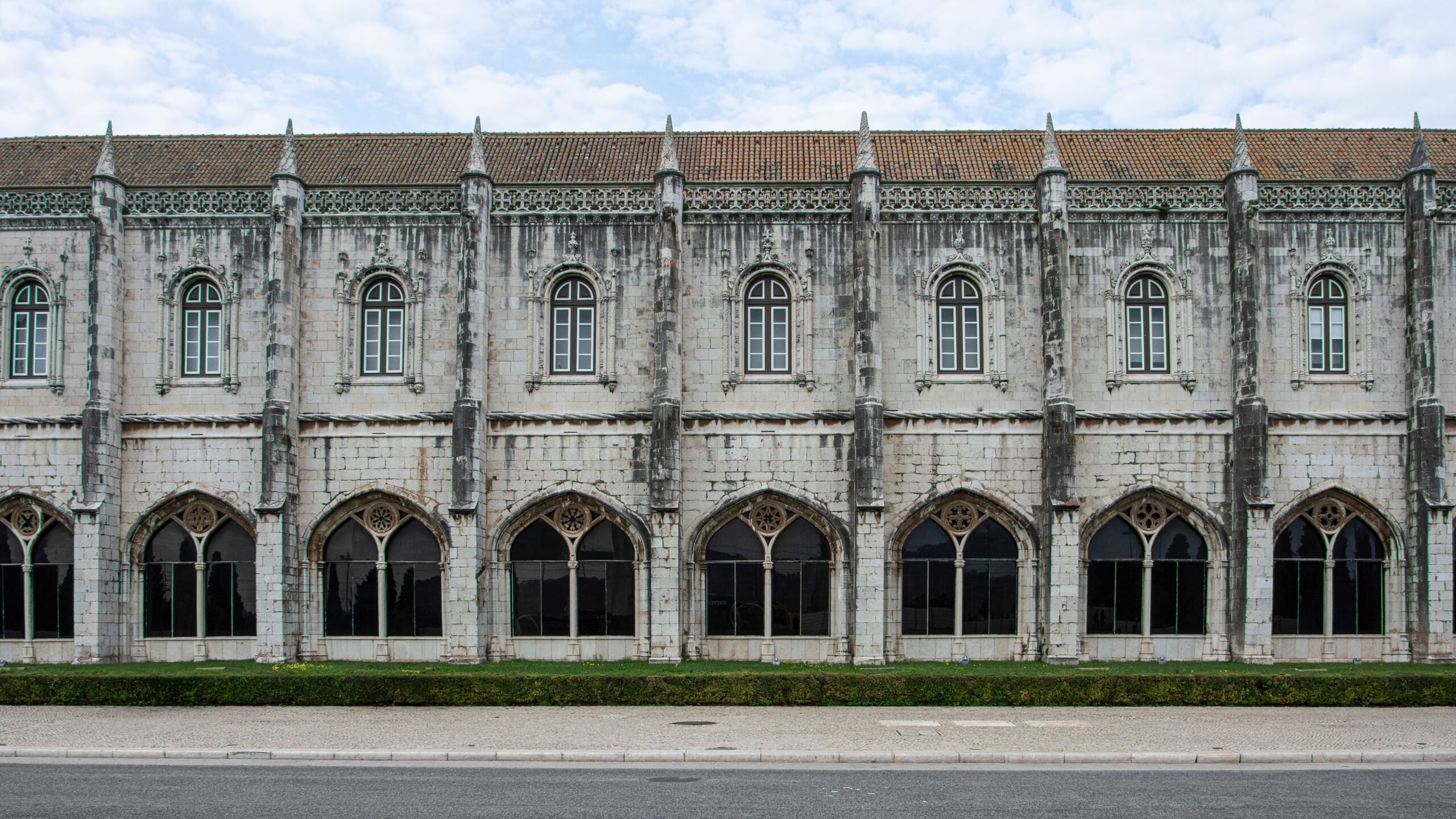 The Jesuits in Lisbon: A Rich History of Faith, Power, and Influence