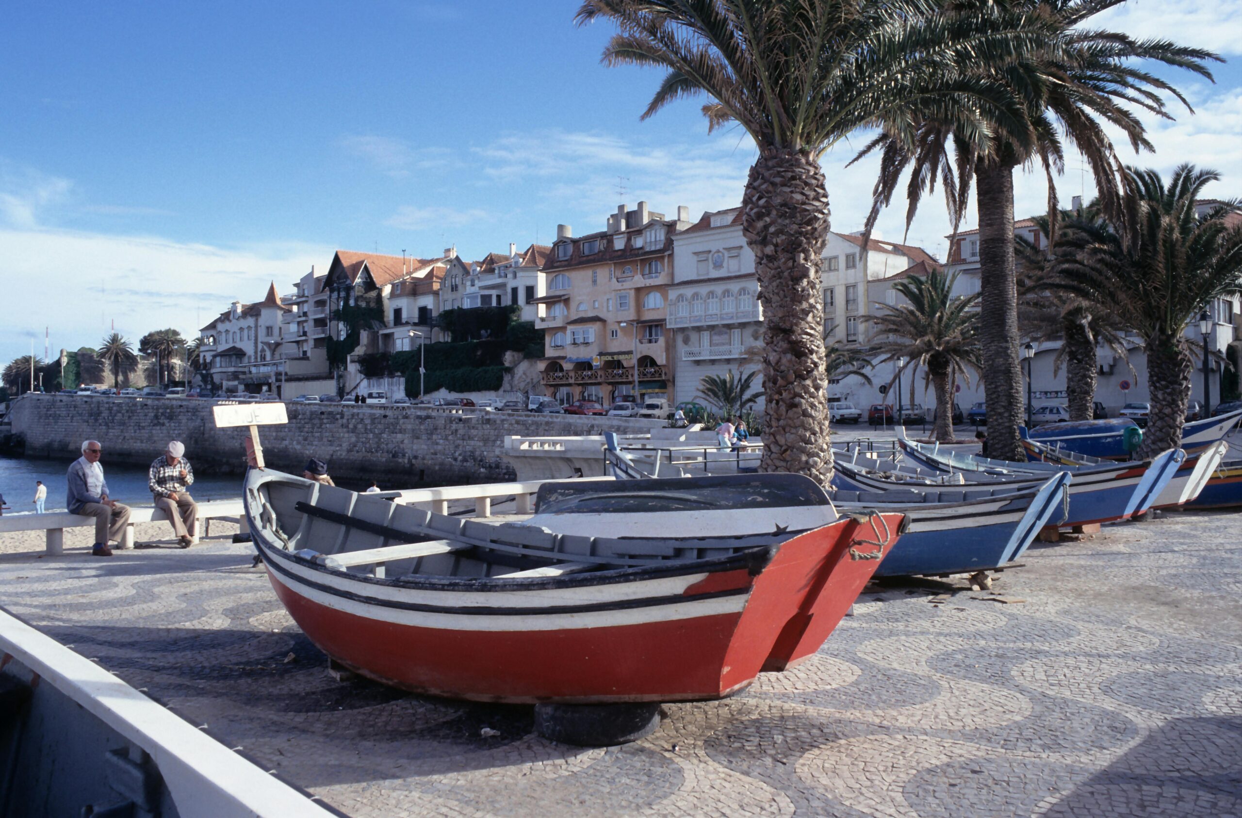 10 Reasons Why You Should Do a Day Trip to Cascais from Lisbon