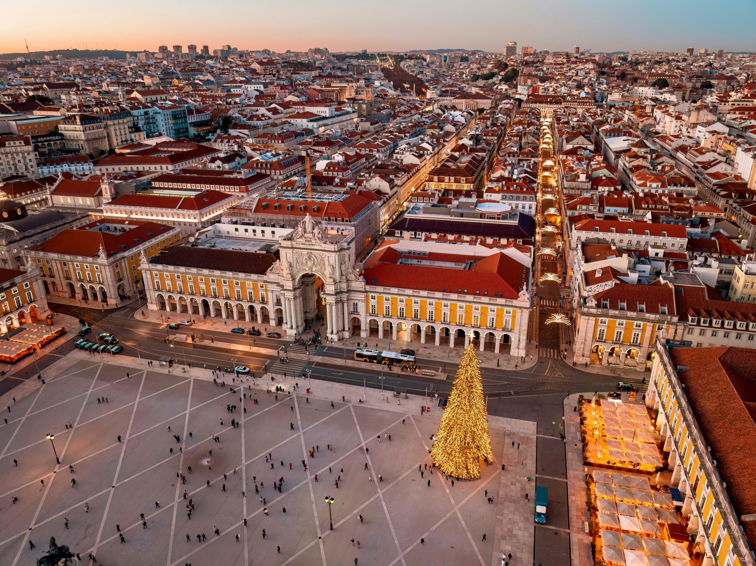 🌤️ 15 Reasons Why You Should Visit Lisbon in Winter