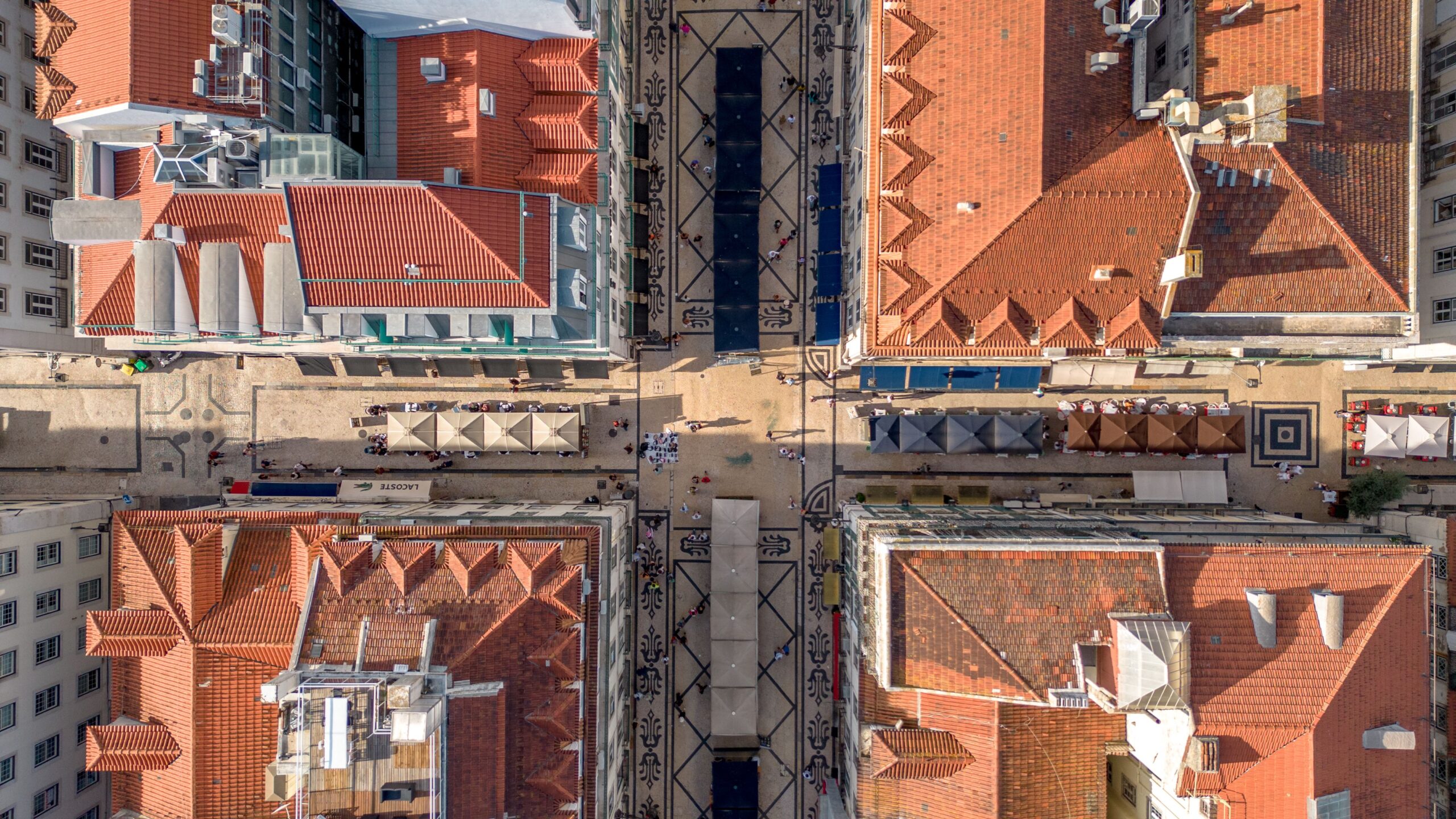 Mistakes Tourists Make in Lisbon: 25 Things to Avoid on Your First Visit
