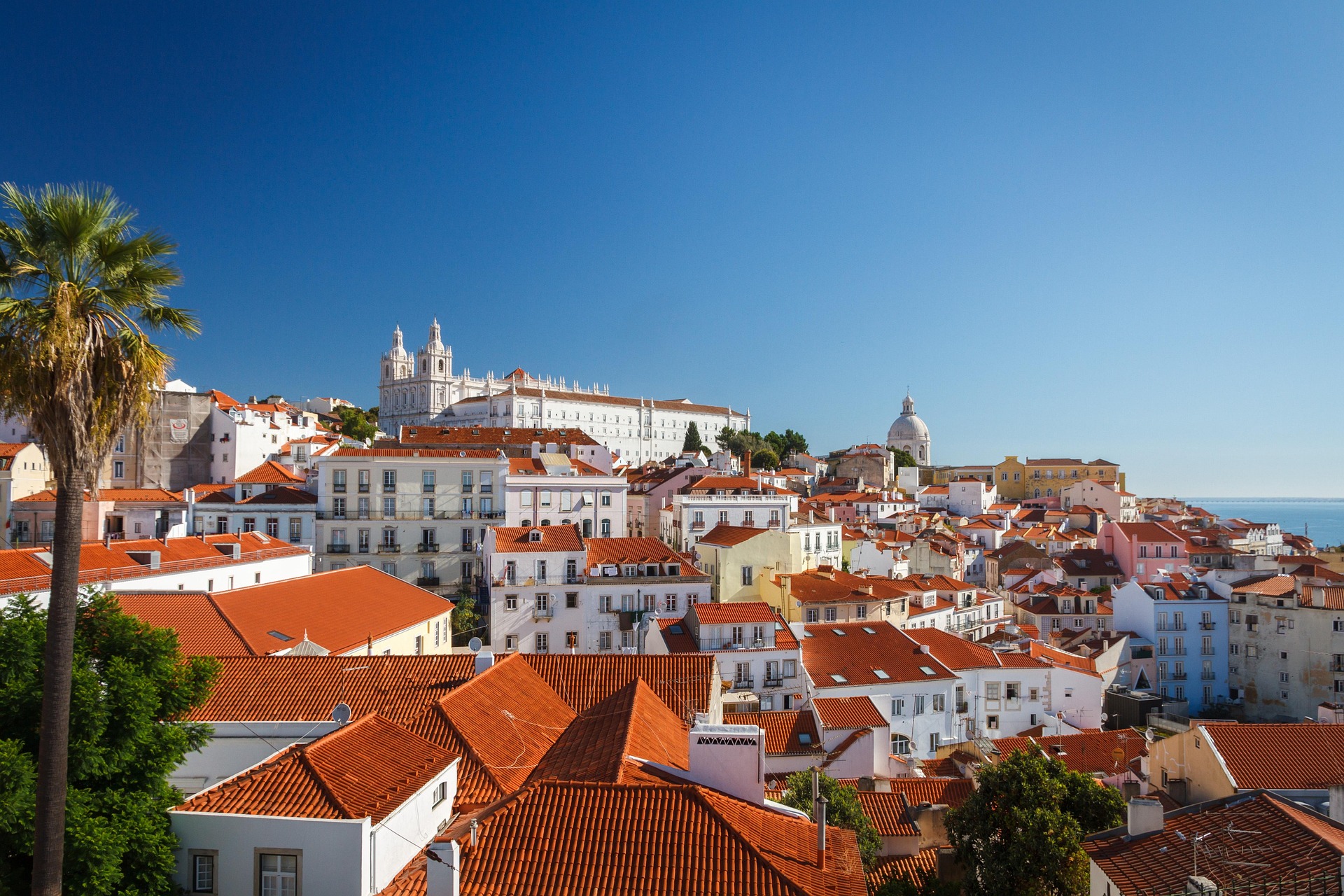 Lisbon for Korean Travellers: 20 Things to Know Before Visiting (2026 Guide)